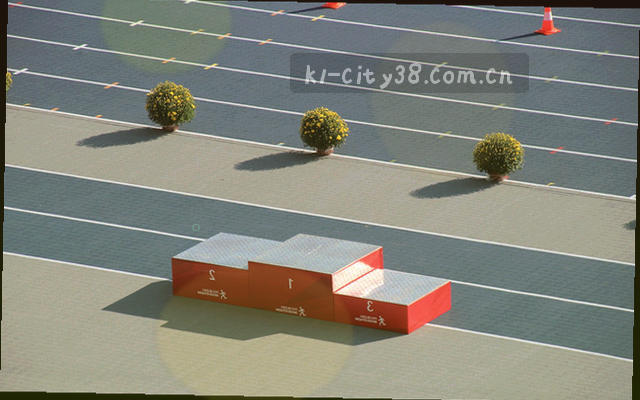 数据同步频率与更新流程抽象图示：正式版赛事日程每小时同步、联赛临时排名每5分钟更新、赛季日历变更30分钟内反映、场馆坐标每月复核